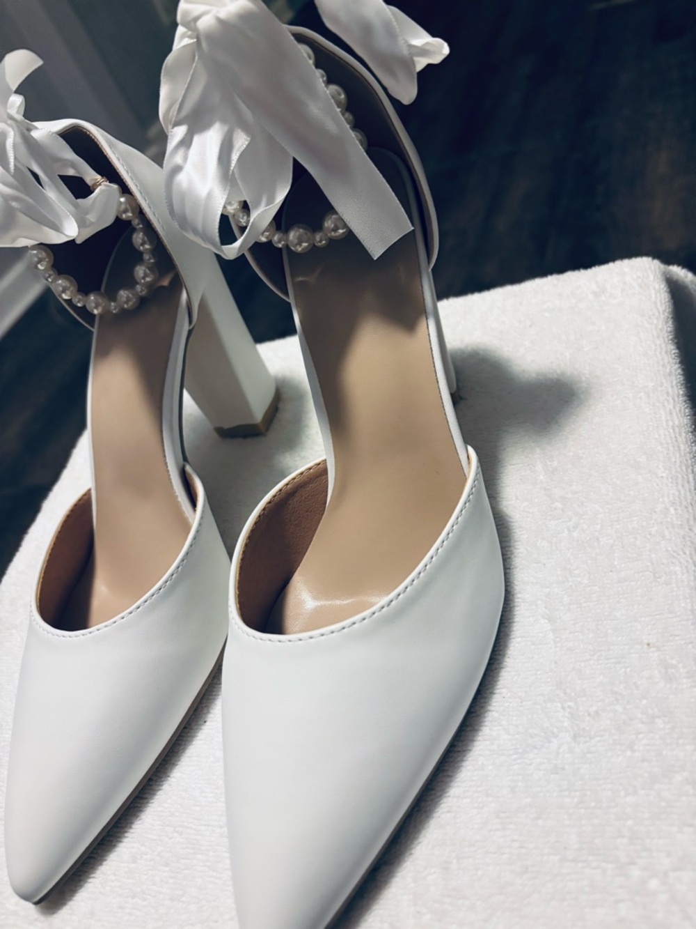 Brand New Heels By ANYTHING BUT MONDAY / LONDON -  Size 11 - Heel 4“ - Box 1C - Picture 4 of 8